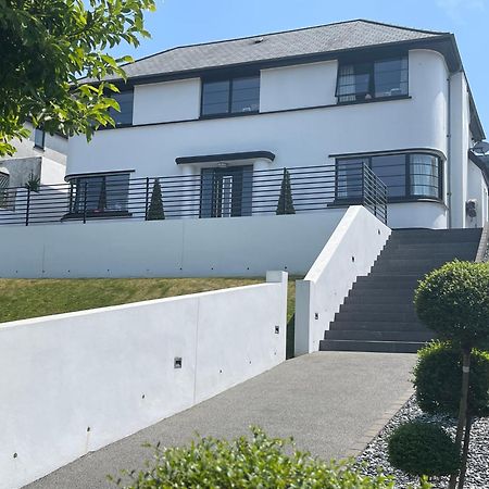 Art Deco 52 Villa Truro Exterior photo